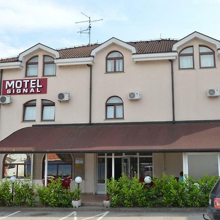 Motel Signal Баня Лука Екстериор снимка